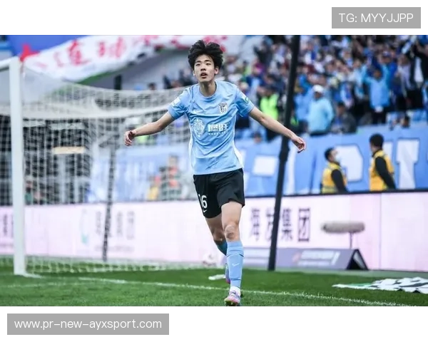 大连英博经验球员吕鹏不可或缺，赛季冲刺时刻到来